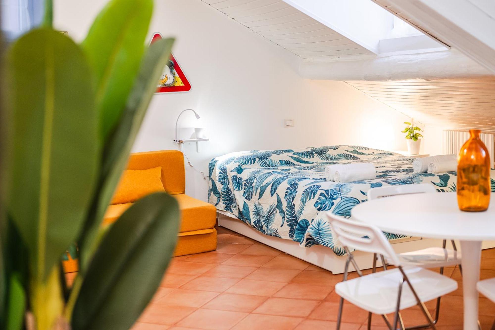 The White Jungle - San Babila Attic Appartement Milaan Buitenkant foto