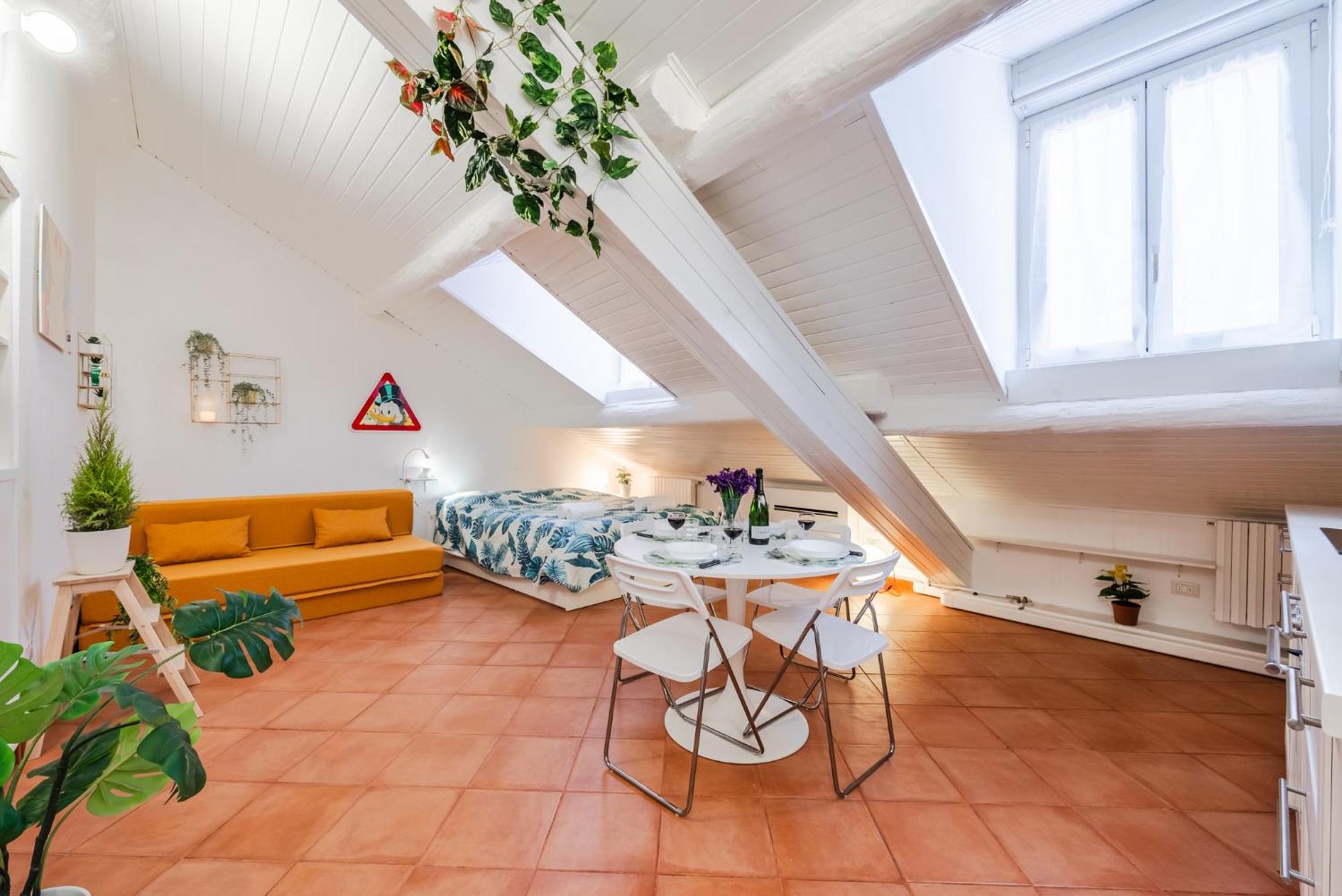 The White Jungle - San Babila Attic Appartement Milaan Buitenkant foto